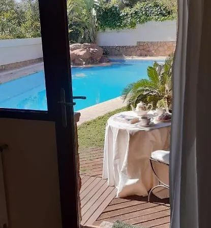 - Kitchen, Pool, Barbecue And Large Garden Homestay Benidorm