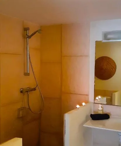 Alloggio in famiglia - Kitchen, Pool, Barbecue And Large Garden Benidorm